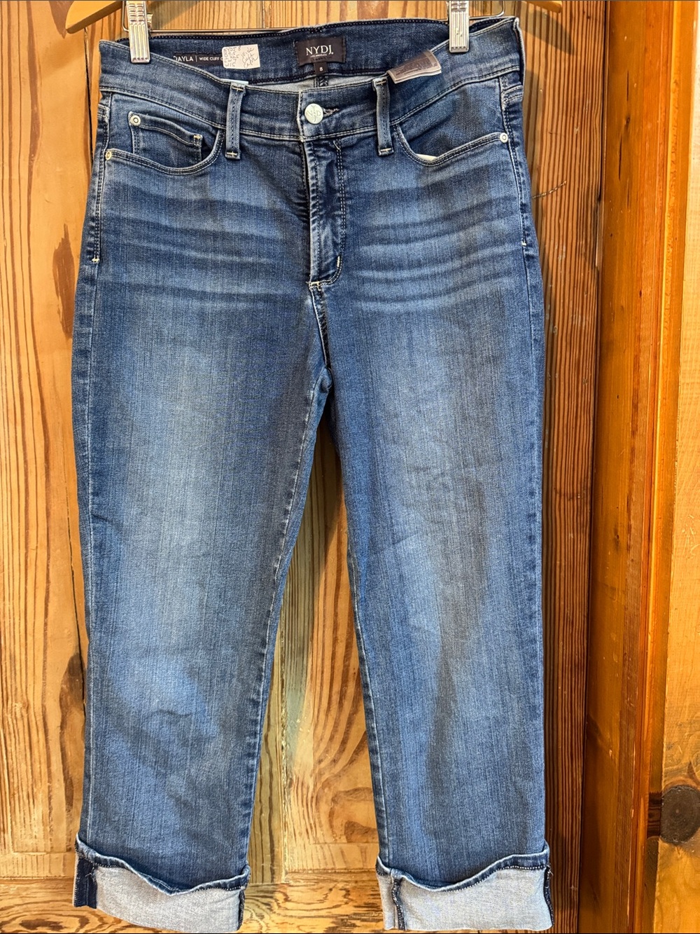 NYDJ 8 Women's Medium Blue Cropped wide cuff capri liftxtuck technology